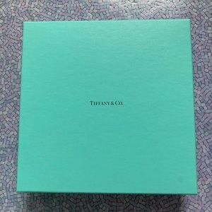 Tiffany & Co. blue box